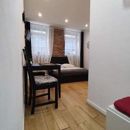 Topolowa Apartments - Self Check In - Next To Main Rail, 10 Min To Main Square Krasków Εξωτερικό φωτογραφία